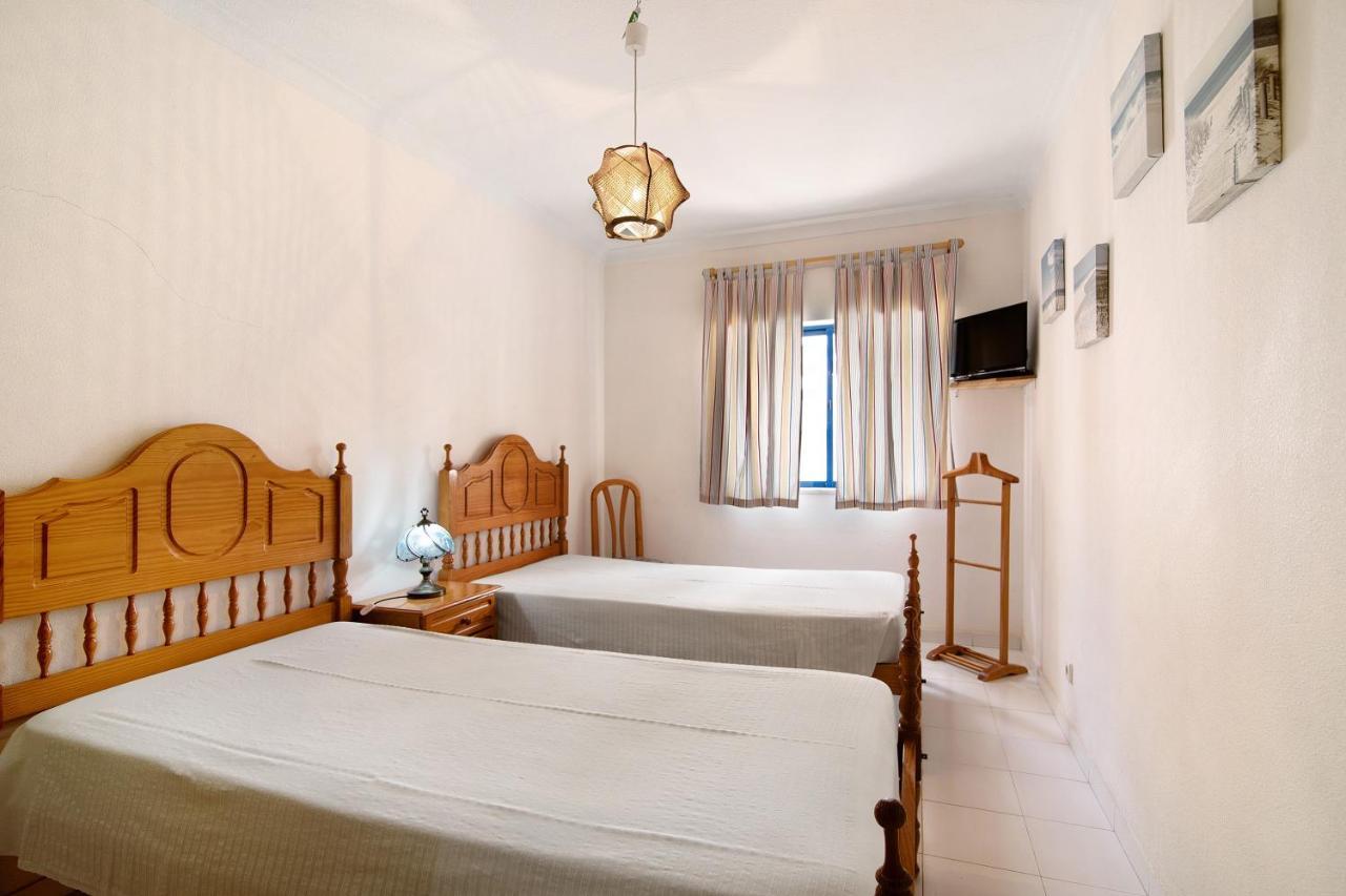 Apartamento T1 Edisol Quarteira Extérieur photo